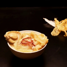 金華火腿雞湯魚翅小金龍肚翡翠鮑